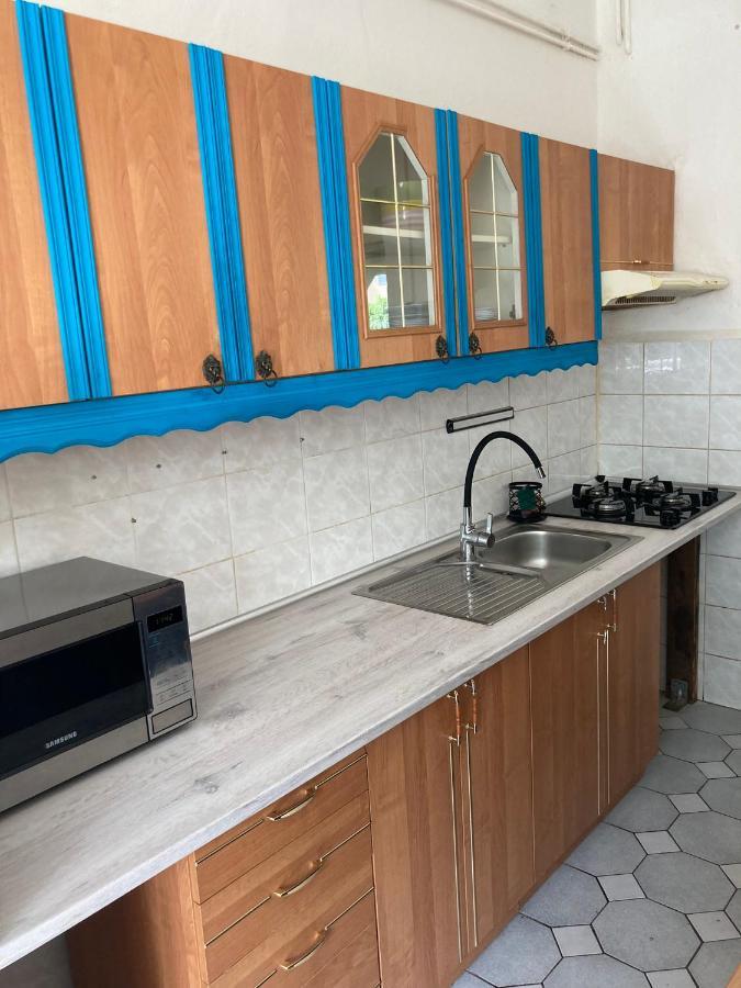 Prijemny Apartman Se Zahradou Ostresany Экстерьер фото